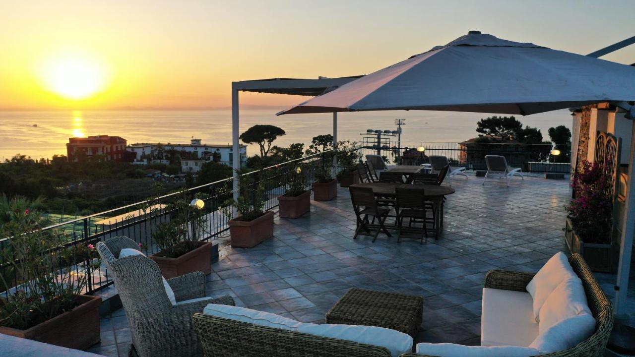 Apartment with Sea View,1057347136:JPEG