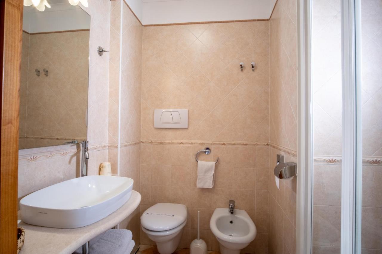 Double or Twin Room Balcony