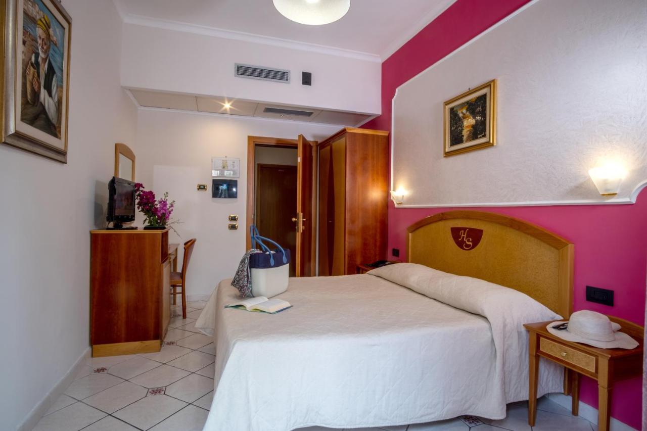 Double or Twin Room Balcony