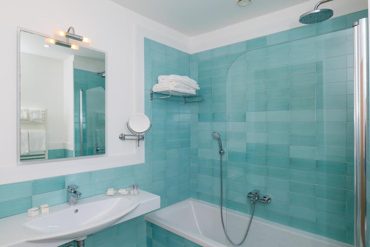 Standard Double or Twin Room Balcony