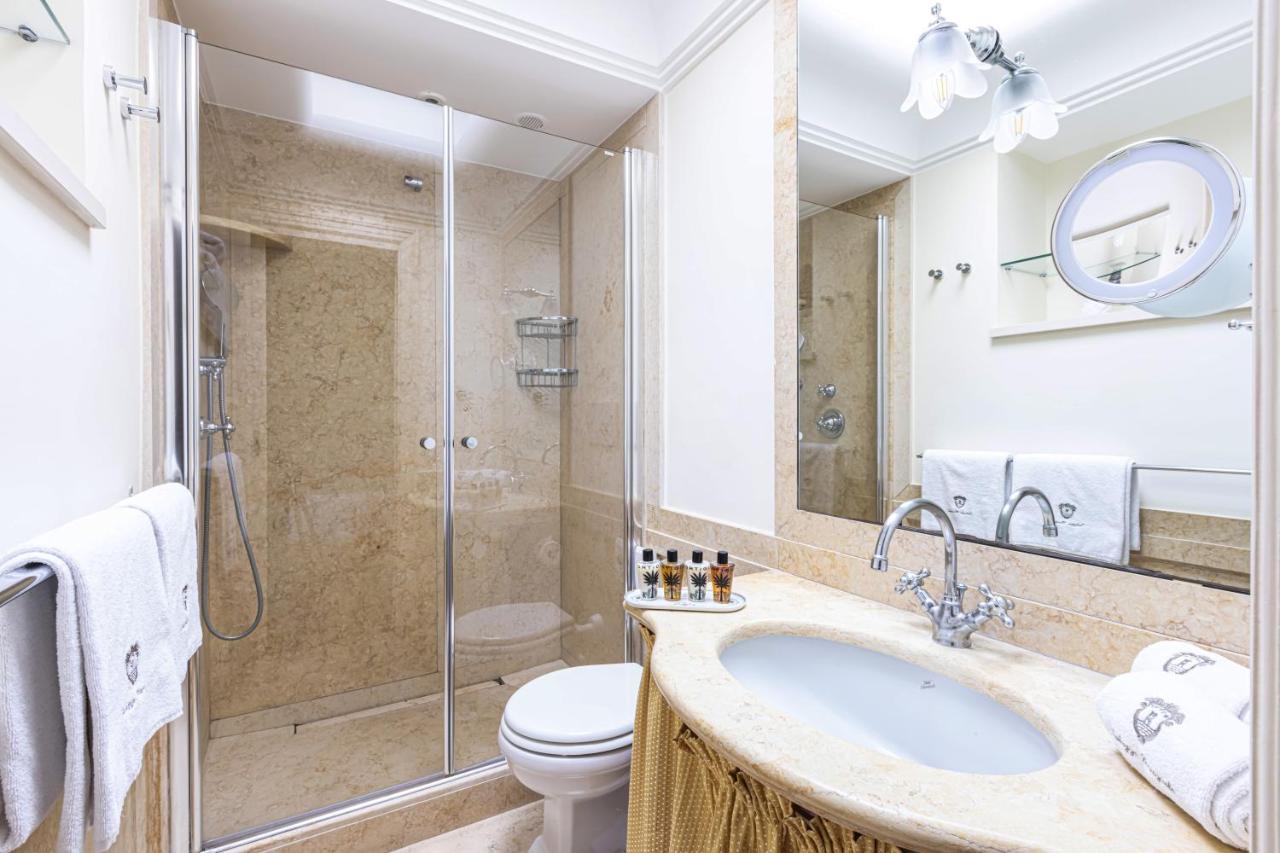 Classic Double or Twin Room
