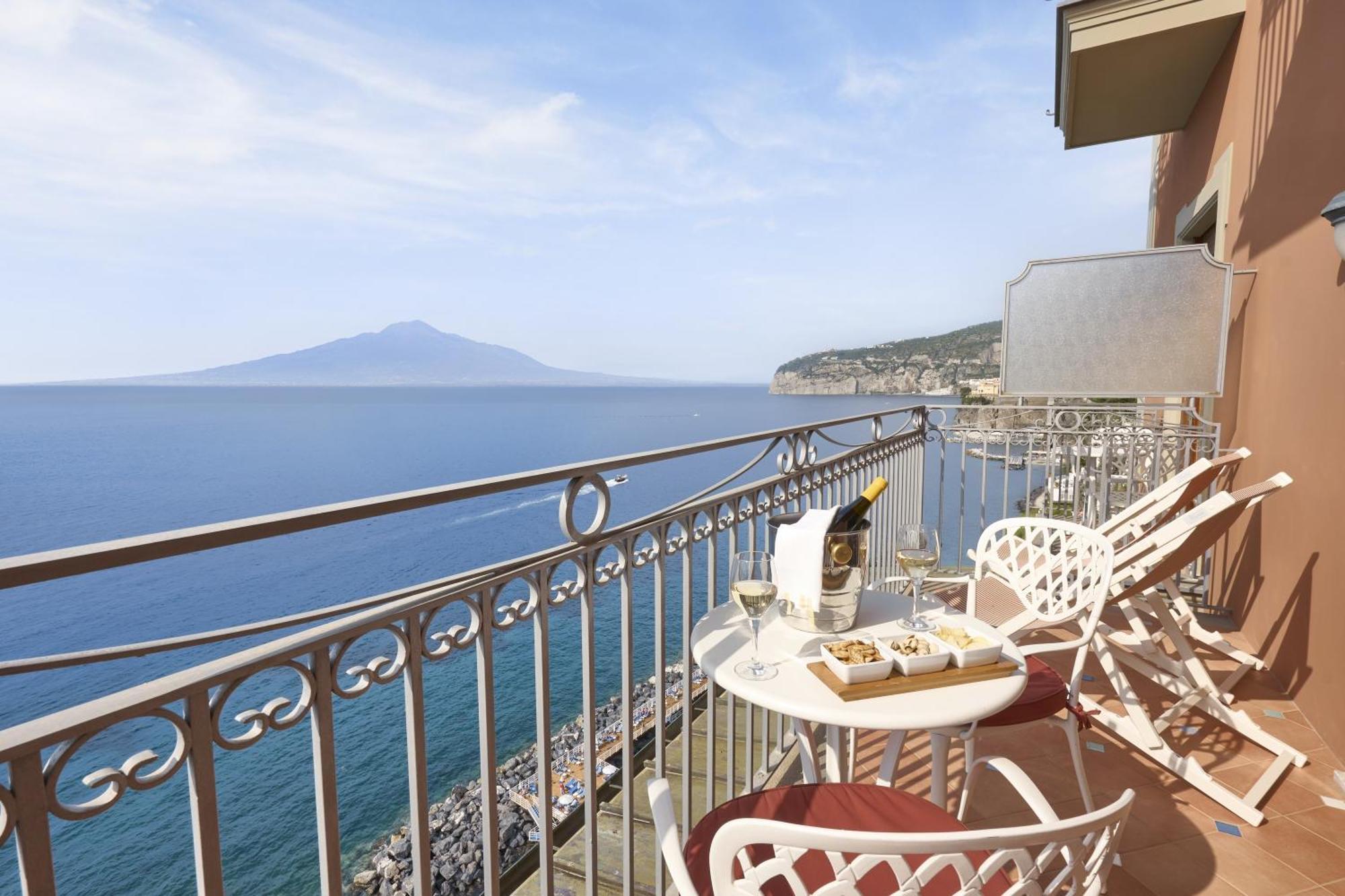 Premier Double or Twin Room with Sea View,1604071517:JPEG