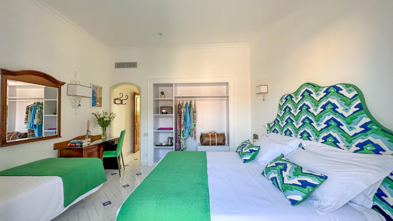 Comfort Triple Room