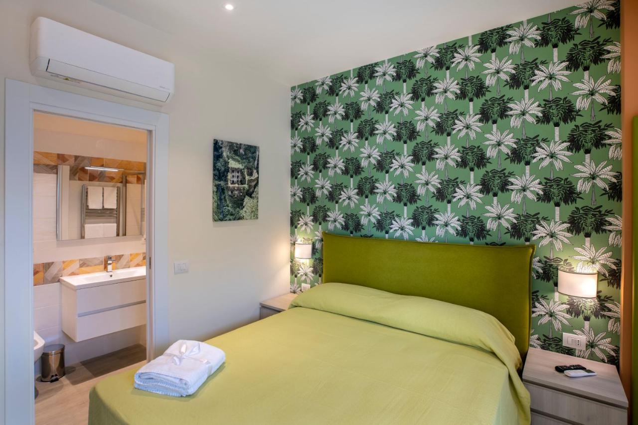 Double Room with Private Bathroom,1469221661:JPEG