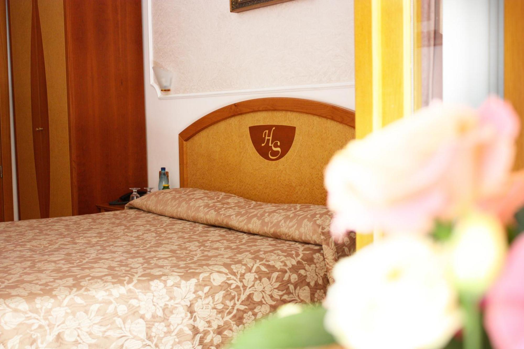 Double or Twin Room Balcony