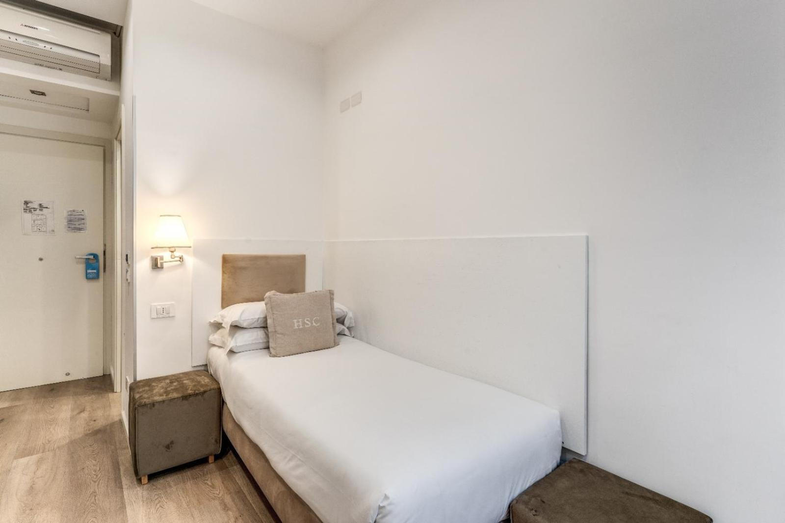 Single Room,1589554220:JPEG