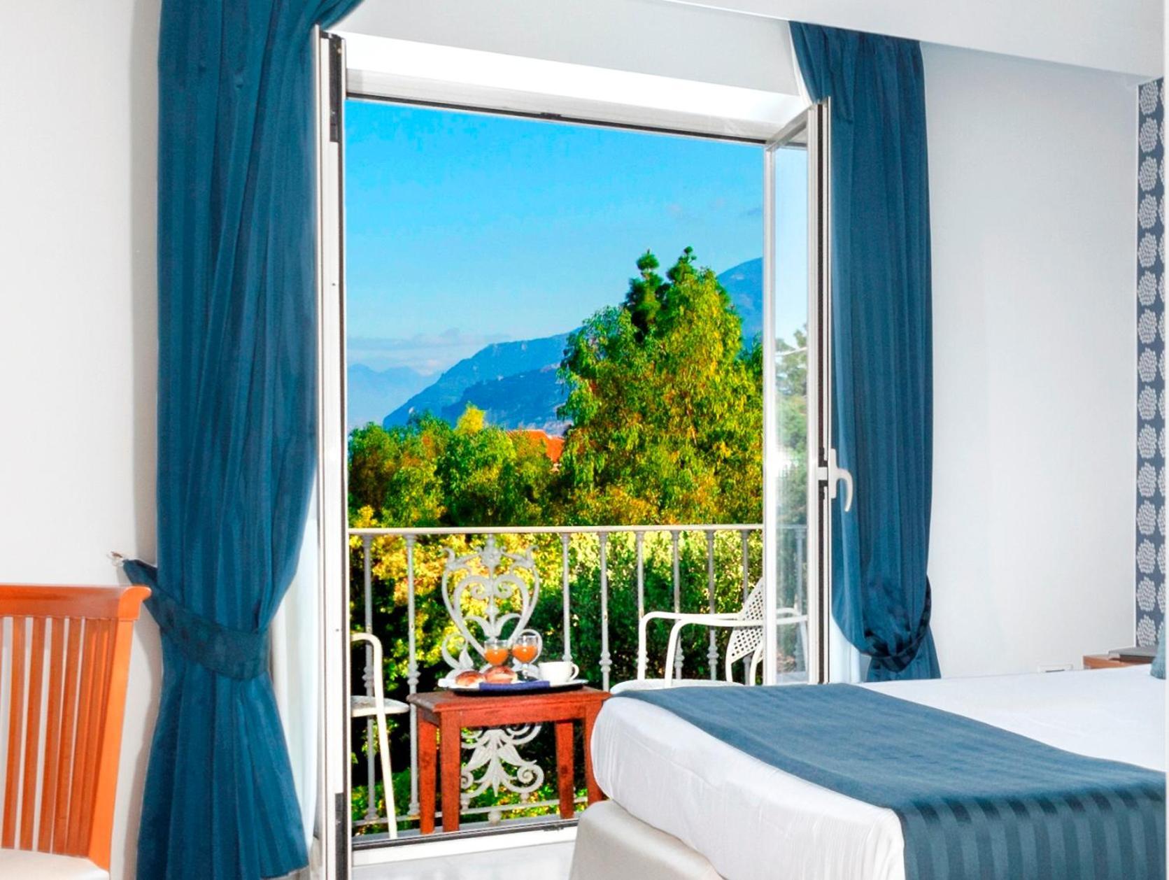 Double Room Balcony Sea View