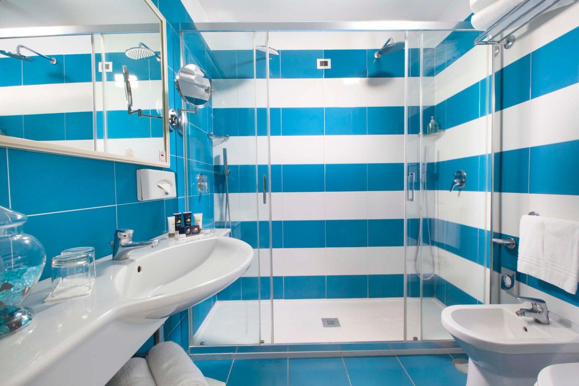 Standard Double or Twin Room Balcony