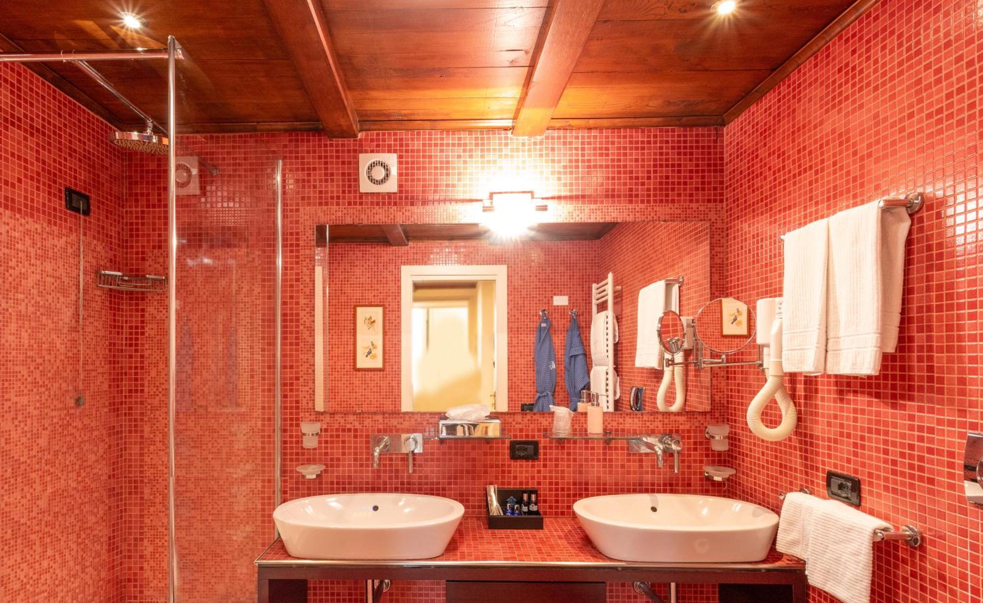 Deluxe Junior Suite