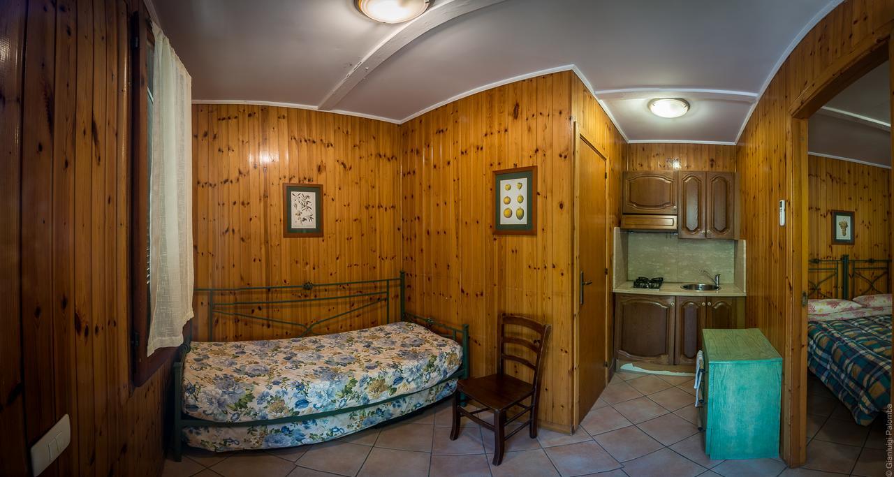 One-Bedroom Bungalow