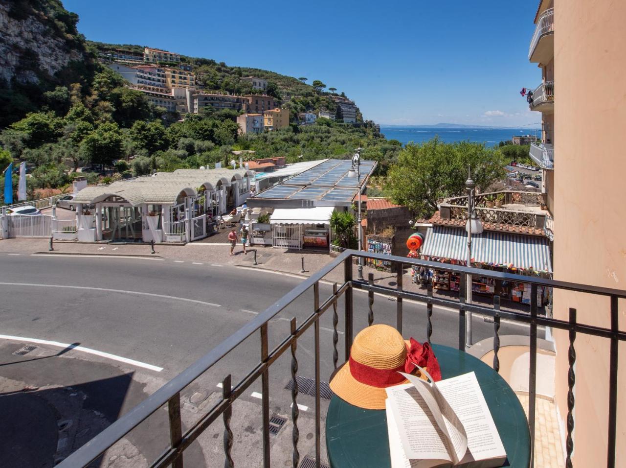 Double or Twin Room Balcony