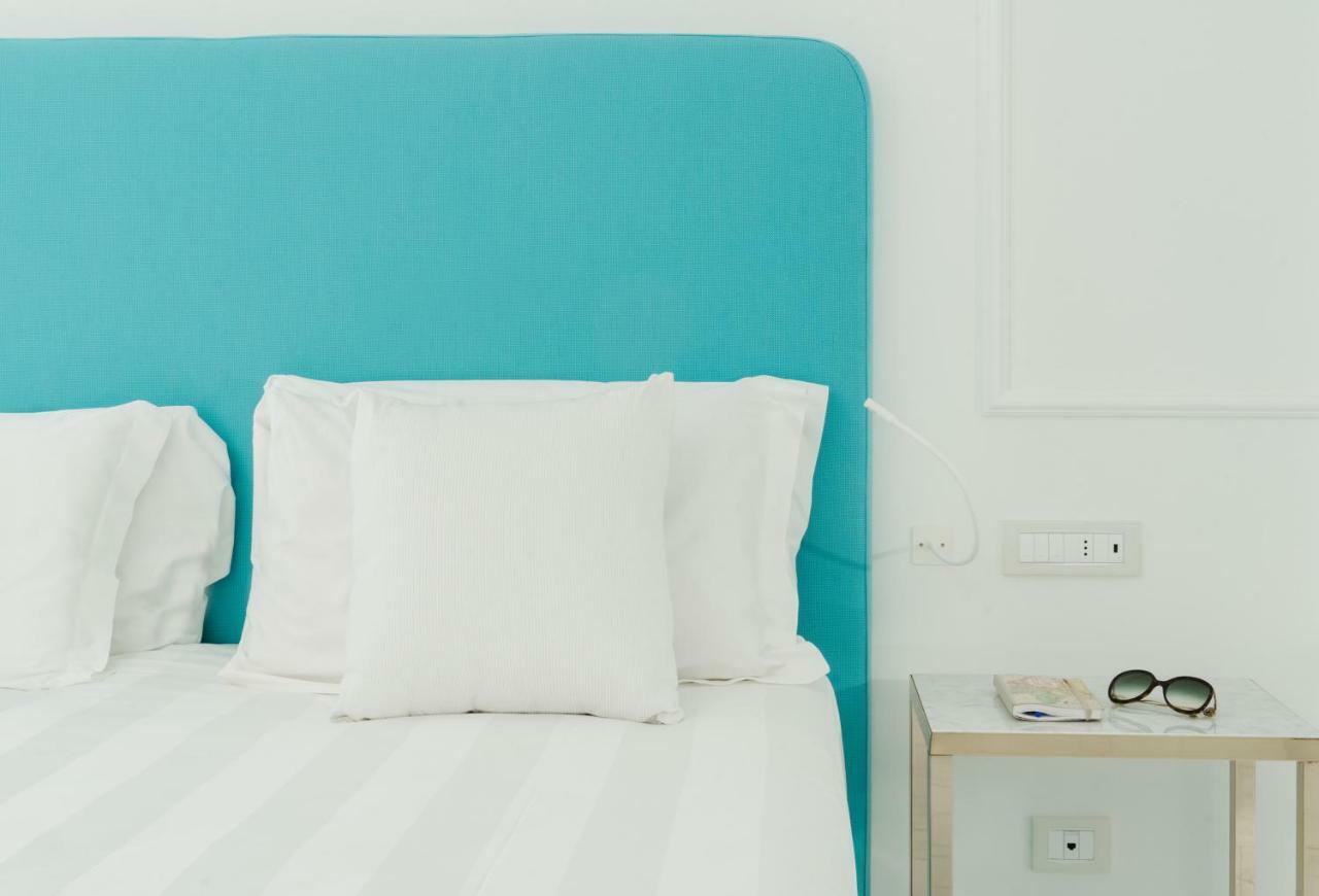 Deluxe Double or Twin Room Sea View