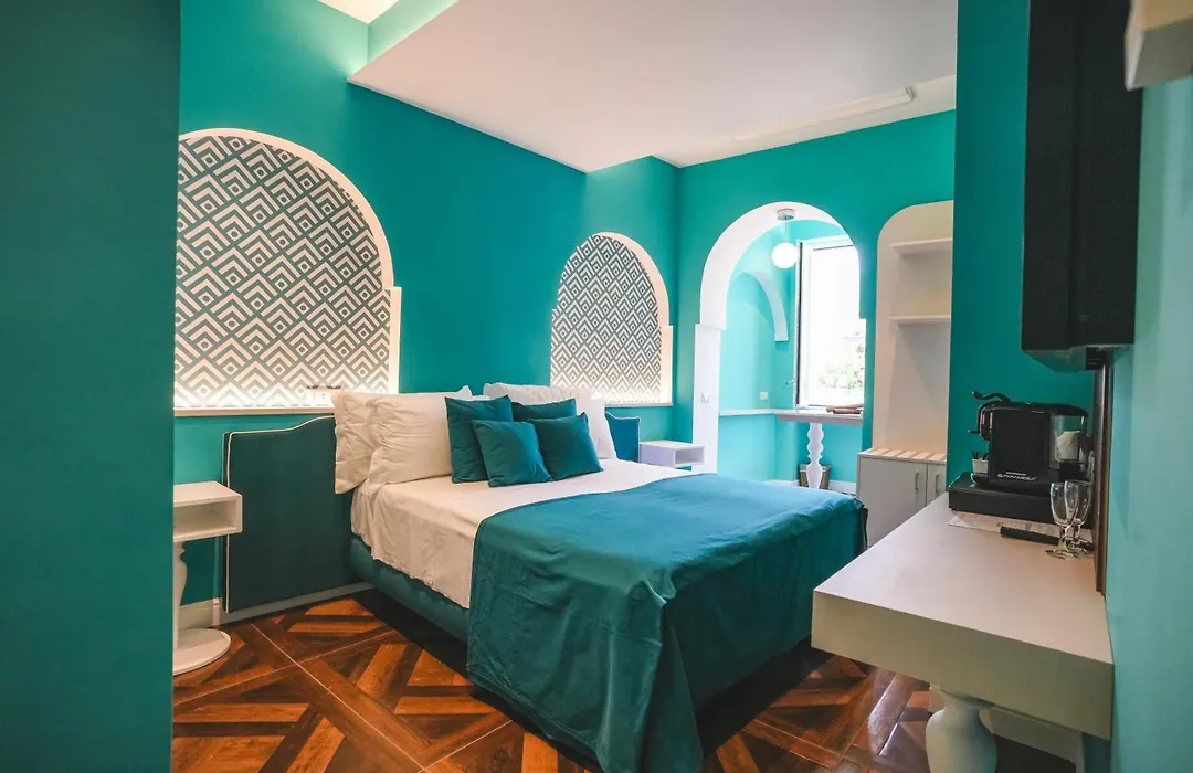 Cafè Latino Suites-1