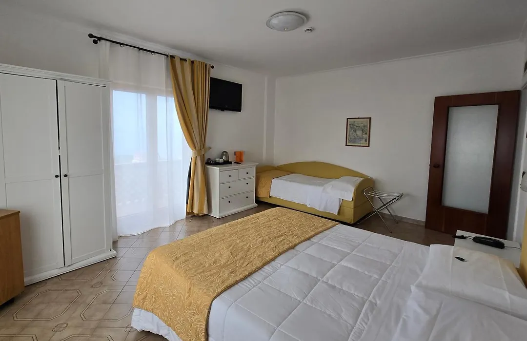 Hotel Il Nido Sorrento-1