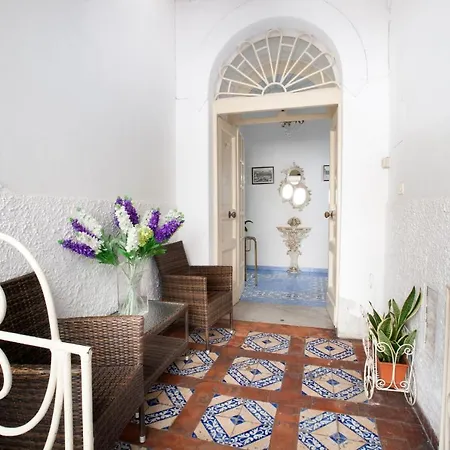 Piazza Tasso B&B Relais-3