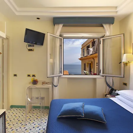 Hotel Del Mare-3